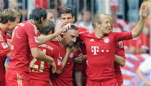  拜仁慕尼黑主场迎战劲敌，南大王剑指三分